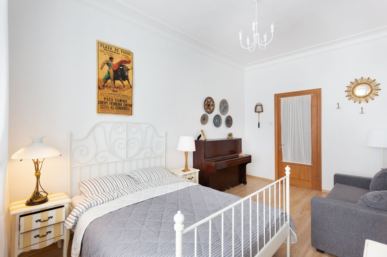 Bedroom 3, City of Rivers on Griboedova 33, Sankt-Peterburg gorsovet