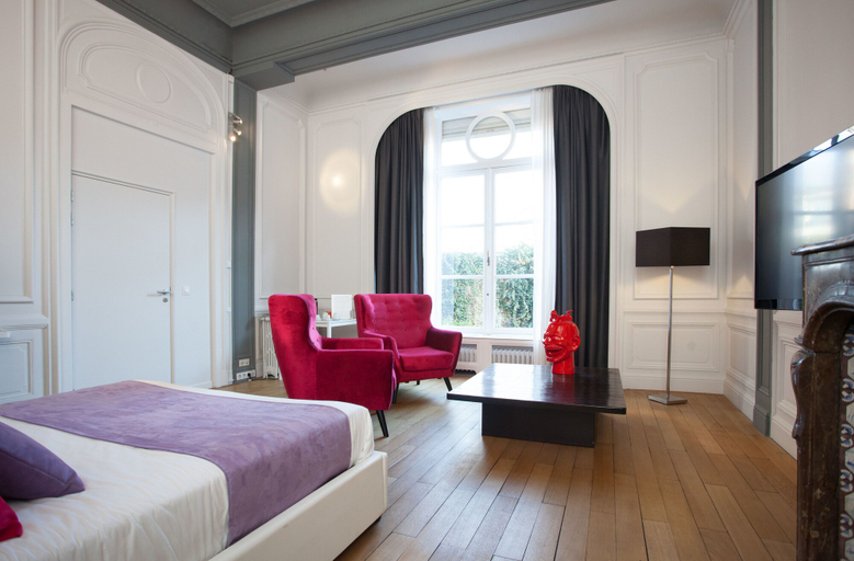 Bedroom 4, Esplanade Lille, Nord