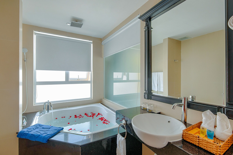 Bathroom 5, Fivitel Boutique Da Nang, Da Nang