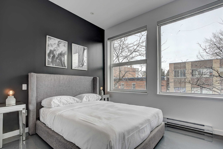 Bedroom 3, Les Lofts du Centre, Montréal