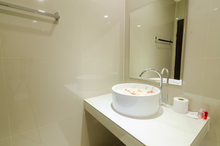 Bathroom 2, My Living Place Nathon, Ko Samui