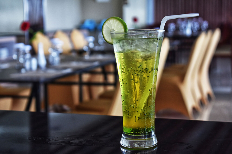 Food & Drinks 14