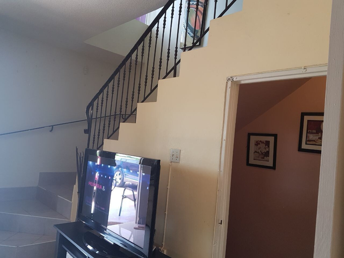Others 5, Caribbean Estates Townhouse