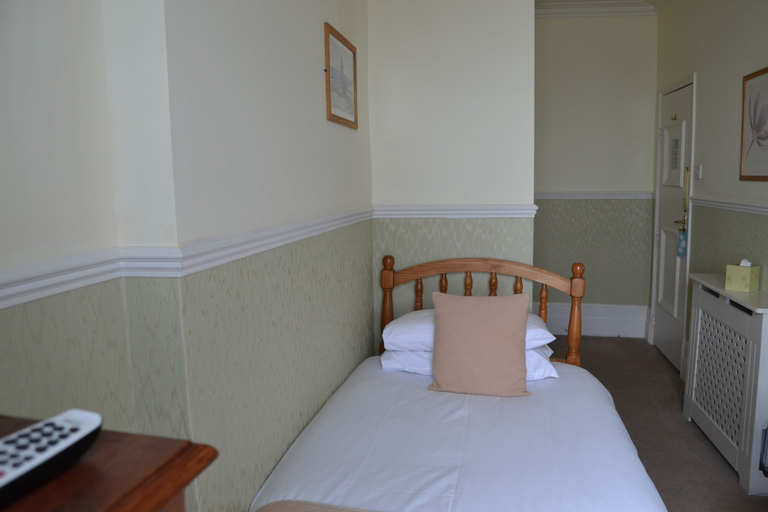 Bedroom 3, The Lindum, East Sussex