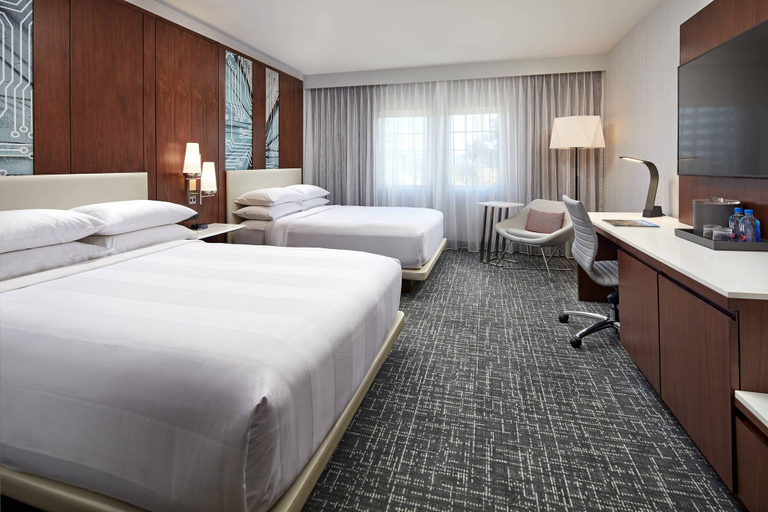 Bedroom 3, San Mateo Marriott San Francisco Airport, San Mateo