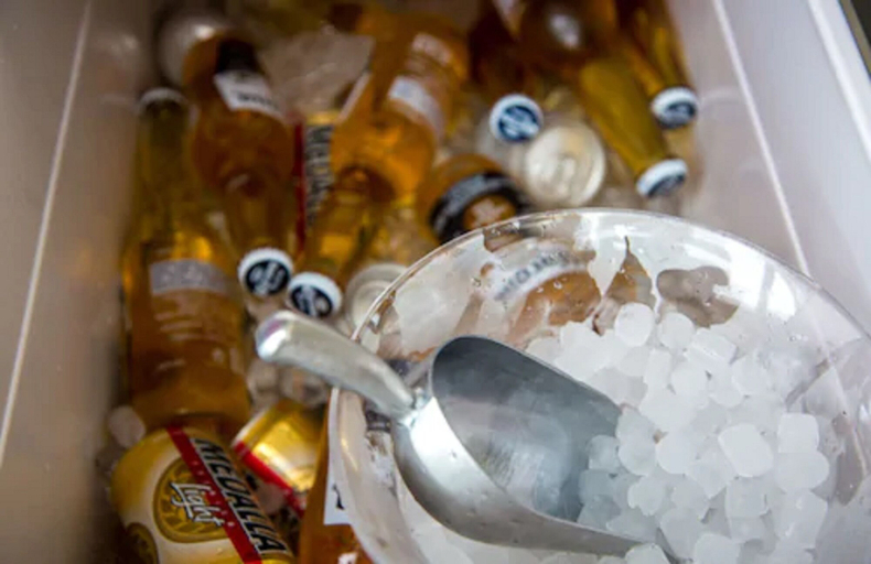 Food & Drinks 3, Nomada Urban Beach Hostel - Adults Only