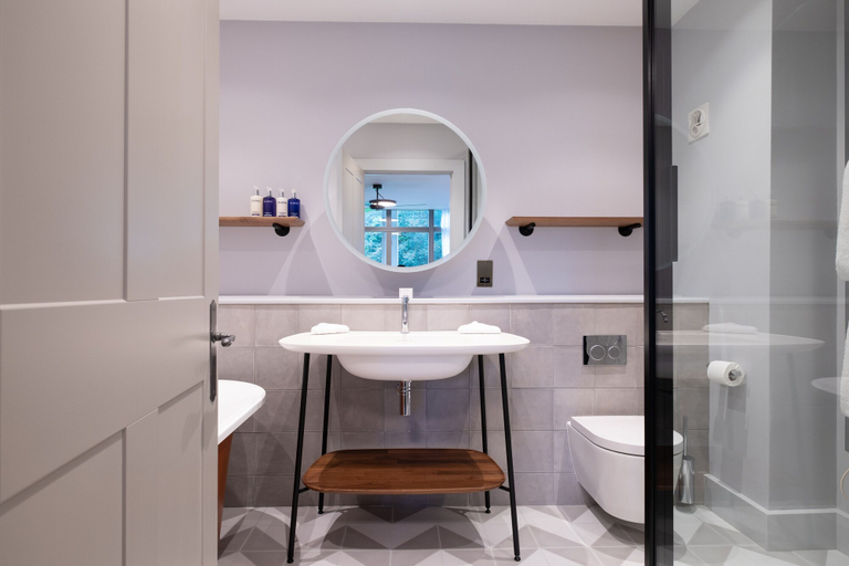 Bathroom 5, Fowey Hall, Cornwall