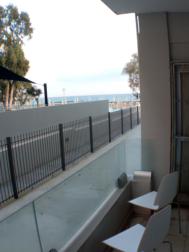 Others 5, 3 Bed Apartment on the Beach