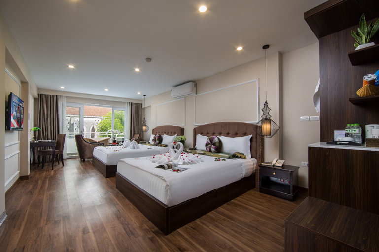 Splendid Pearlight Hanoi, Hoàn Kiếm