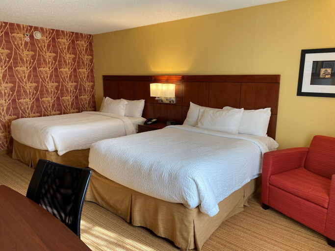 Bedroom 3, Spark by Hiton Bettendorf Quad Cities, Scott