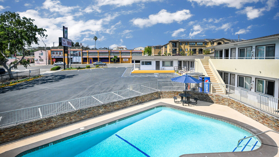 Exterior & Views 2, Sea Rock Inn - Long Beach, Los Angeles
