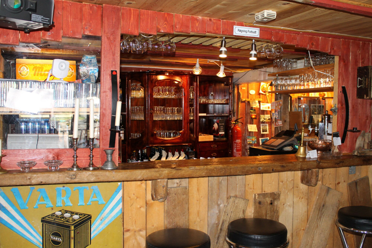 Food & Drinks 4, Holmvik Brygge Nyksund, Øksnes
