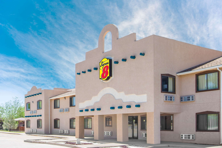Super 8 by Wyndham Fort Sumner, Debaca