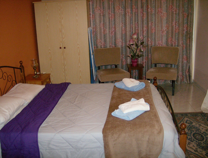 Bedroom 3, Rantzo Holiday Apartments