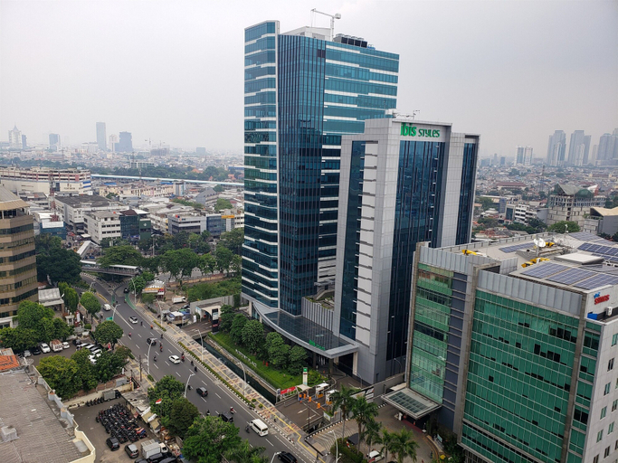 Exterior 5, Minimalist And Comfy 1Br At The Boulevard Apartment, Jakarta Pusat