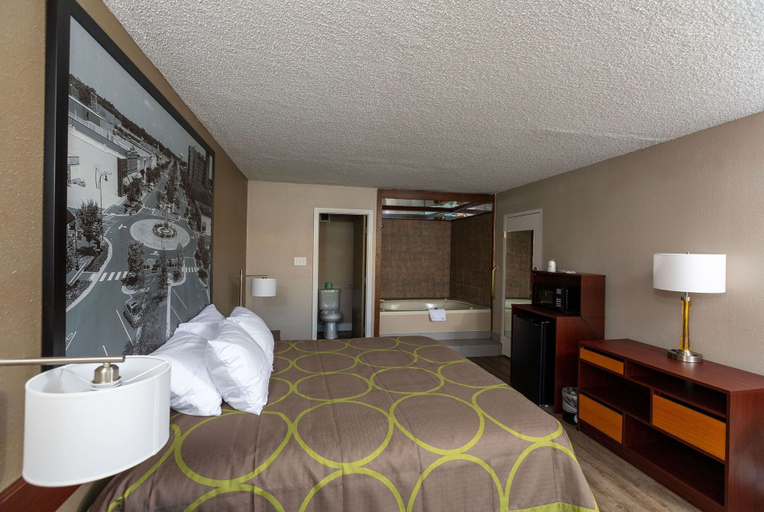 Bedroom 3, Super 8 by Wyndham Goldsboro, Wayne