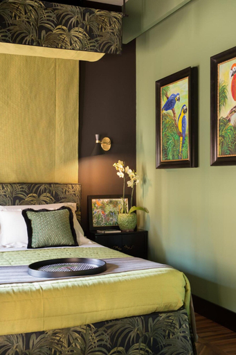 Bedroom 2, Velona's Jungle Luxury Suites, Florence
