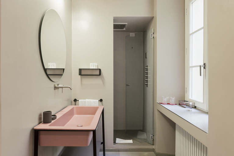 Bathroom 4, Palazzo Segreti, Milano