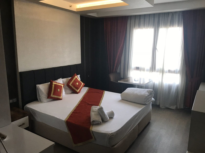 Bedroom 1, Ozcelik Hotel, Salihli