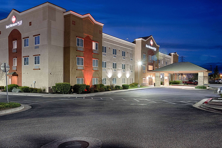 Exterior & Views 2, Best Western Plus Delta Inn & Suites, Contra Costa