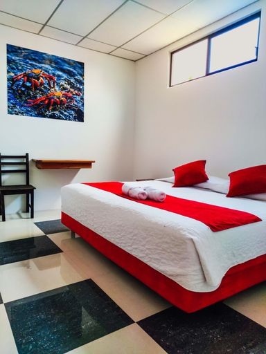 Bedroom 2, Gran Hostal Tintorera, Isabela