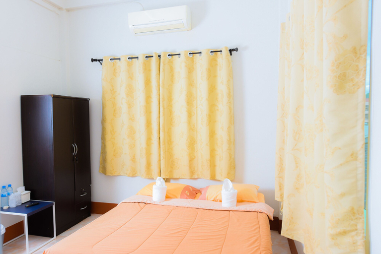 Bedroom 3, Nadpob Mansion, Phunphin