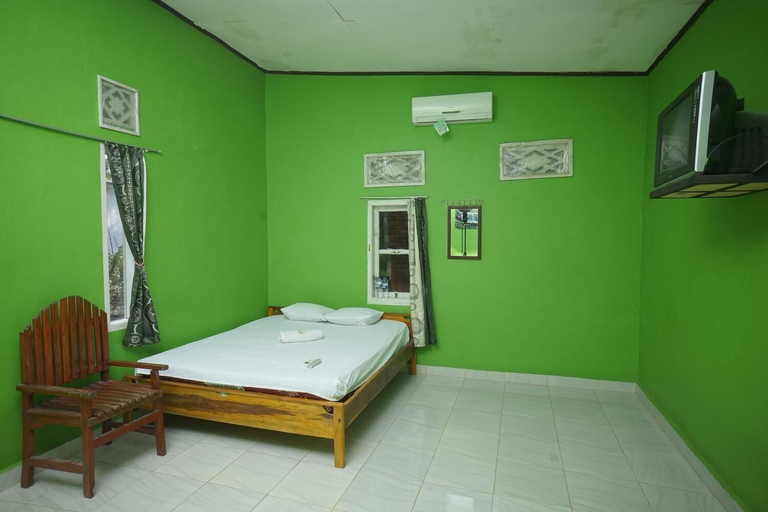 Bedroom 3, Hotel Bira Panda Beach 1, Bulukumba