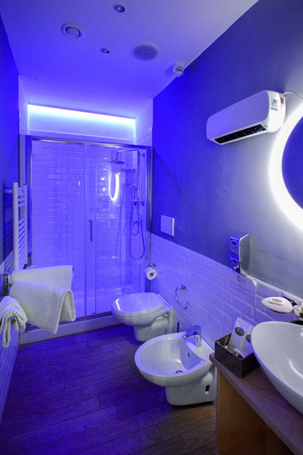 Bathroom 4, B&B Sorrento Queen, Napoli