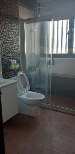 Bathroom 3, Ching Yu Rou B&B, Yilan