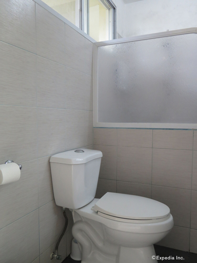 Bathroom 5, Vanilla Sky Dive Resort, Panglao