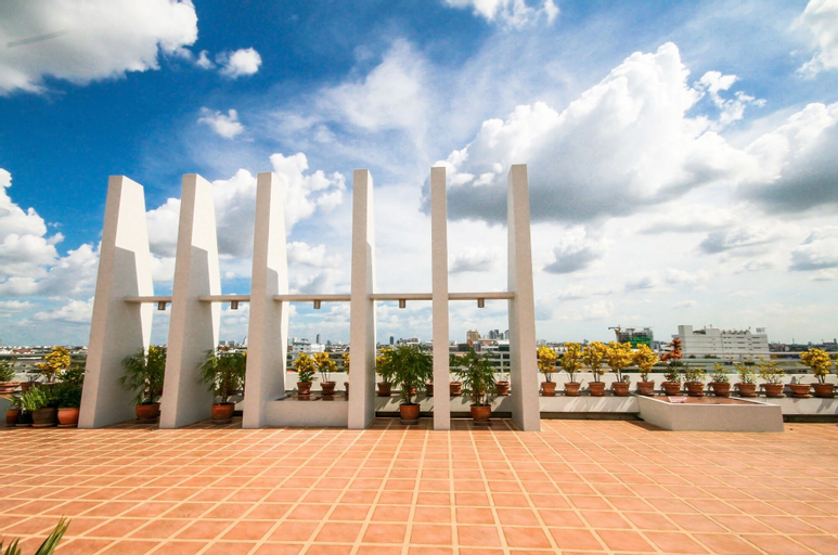 Exterior & Views 2, KV Mansion, Wattana