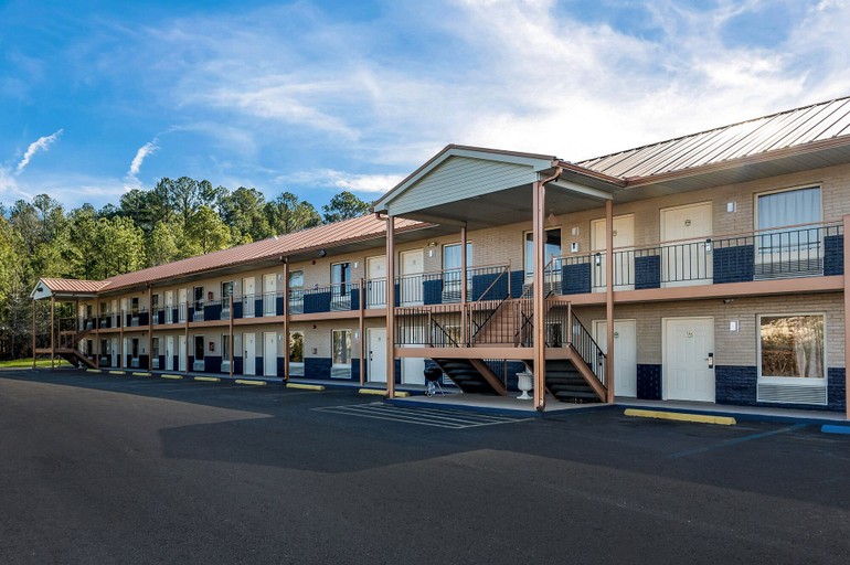 Exterior & Views 2, Econo Lodge Selmer, McNairy
