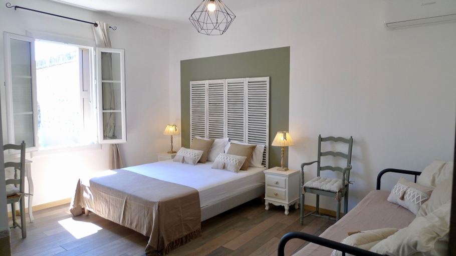 Bedroom 5, O 36 Rempart Sud B&B, Gard