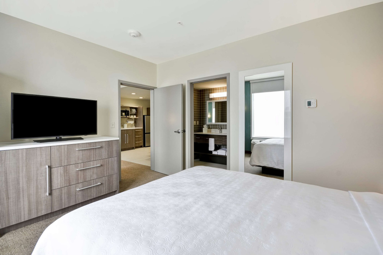 Bedroom 3, Home2 Suites by Hilton Plymouth, MN, Hennepin