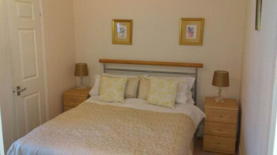 Bedroom 4, Myrtle House Hotel, Pembrokeshire