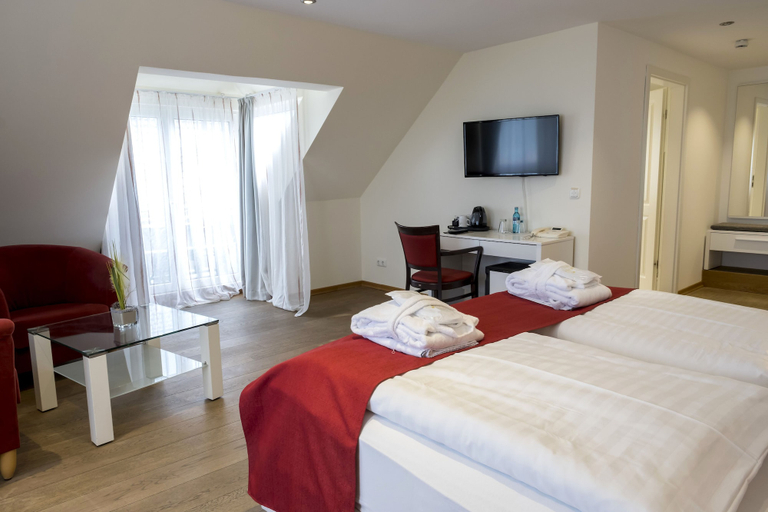 Bedroom 4, Hotel Haus am Meer, Plön