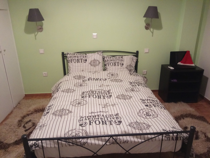 Bedroom 3, Grandma Vasiliki Rooms To Let, South Aegean