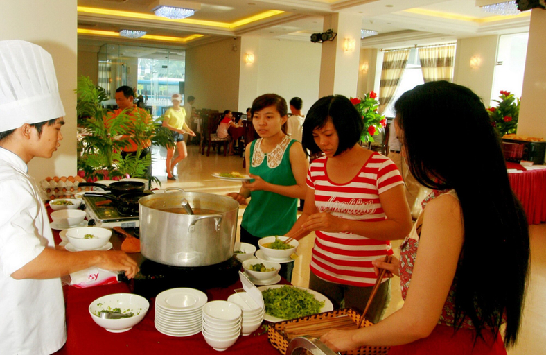 Food & Drinks 3, Chau Loan Hotel Nha Trang, Nha Trang
