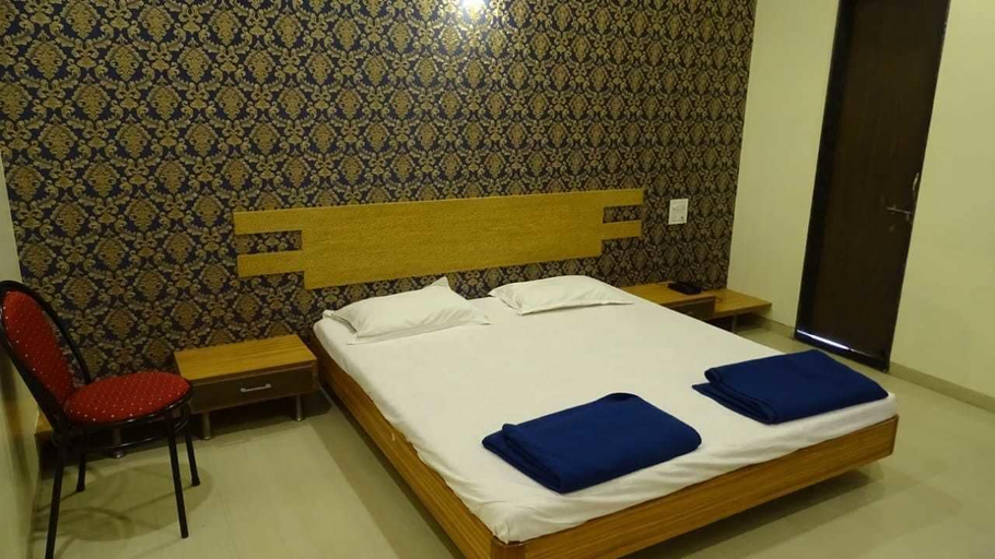 Bedroom, Tourists Home, Aurangabad