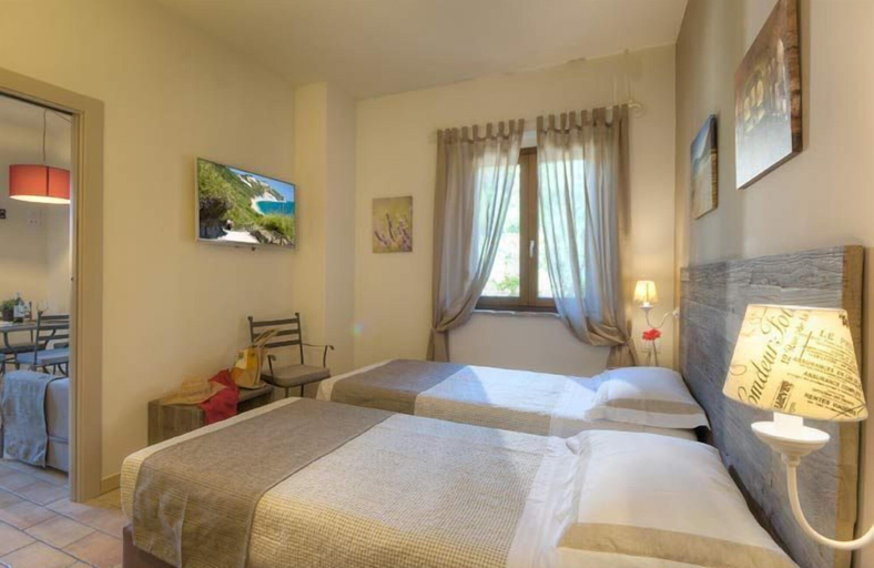 Bedroom 3, Villa Gens Camuria, Ancona