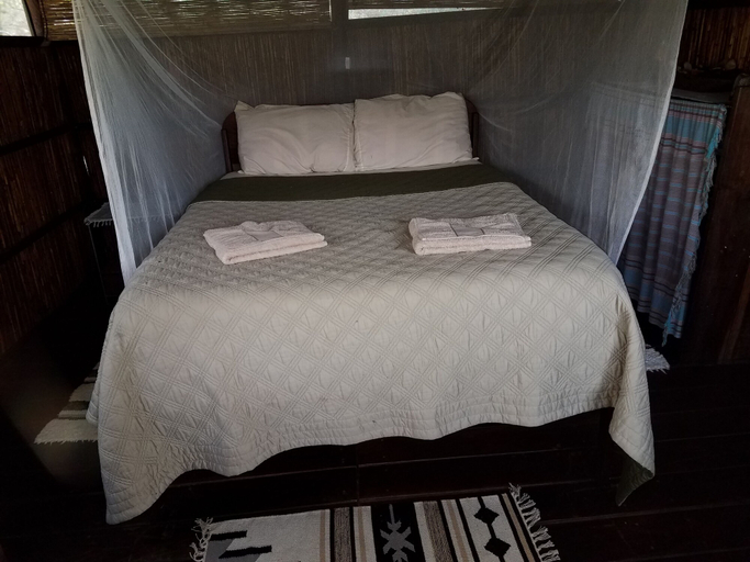 Bedroom 2, Kavumbu Camp, Sesheke