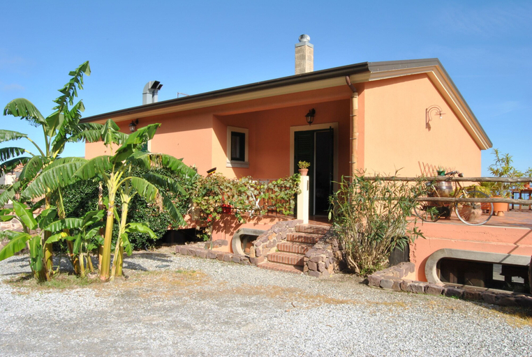 Exterior & Views 2, Hotel Agriturismo Santa Margherita, Messina