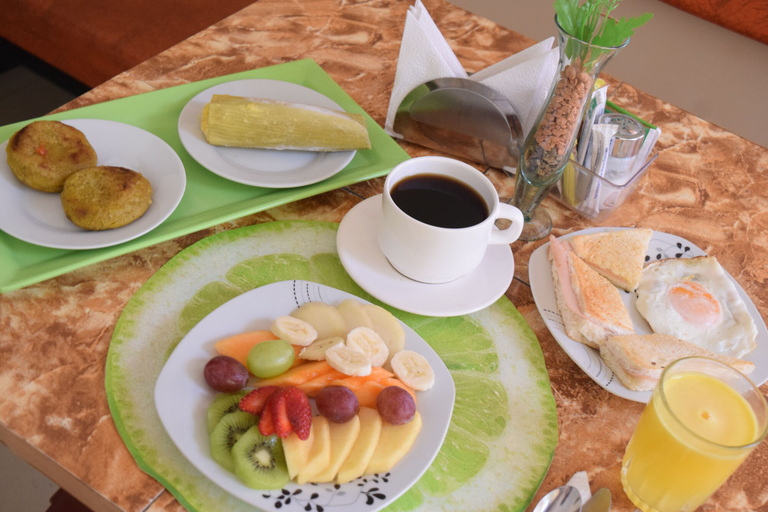 Food & Drinks 4, Hotel Air Suites, Guayaquil
