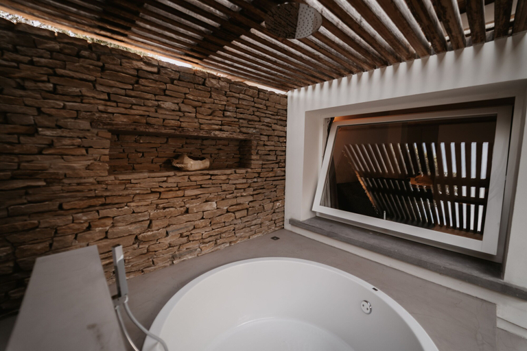Bathroom 5, Praia Art Resort, Crotone