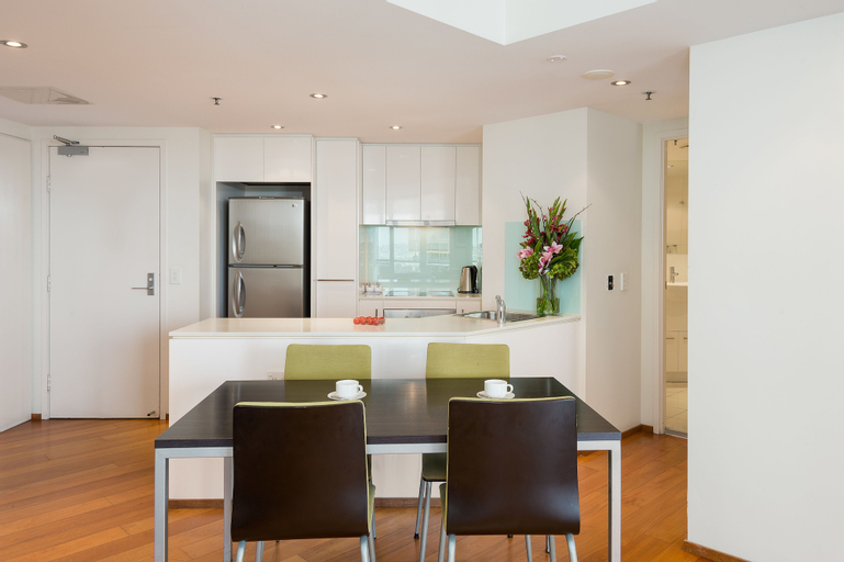 Dining Room 9