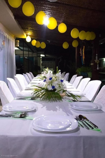 Food & Drinks 3, La Maison, Atsinanana