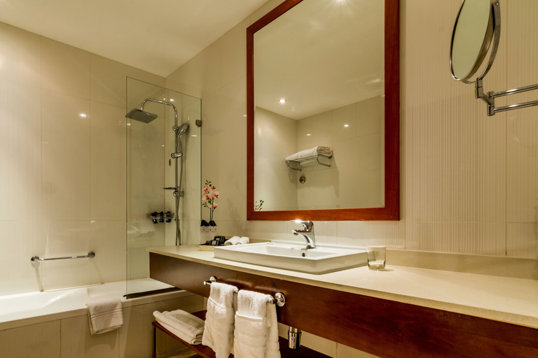 Bathroom 4, Grand Park Hotel, Ramallah and Al-Bireh