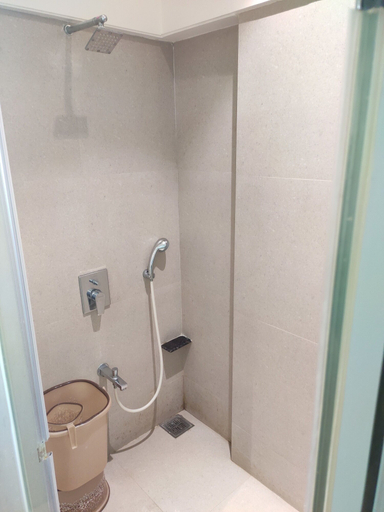 Bathroom 4, Vintage Hotel, Vadodara
