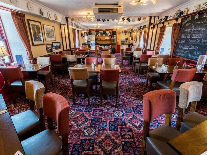 Food & Drinks 5, The Famous Star Hotel, Dumfries and Galloway