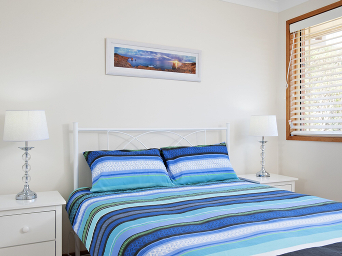 Bedroom 3, Beachcomber at Fingal Bay, Port Stephens